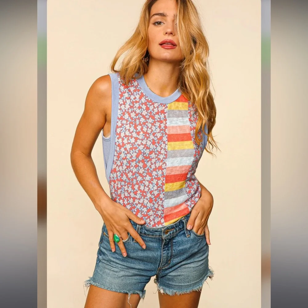 Floral multi color stripe knit tank - Picture 2 of 5